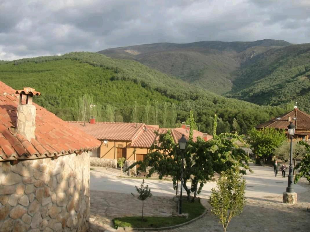 Complejo Rural Los Chozos Valle Del Jerte Kültér fotó